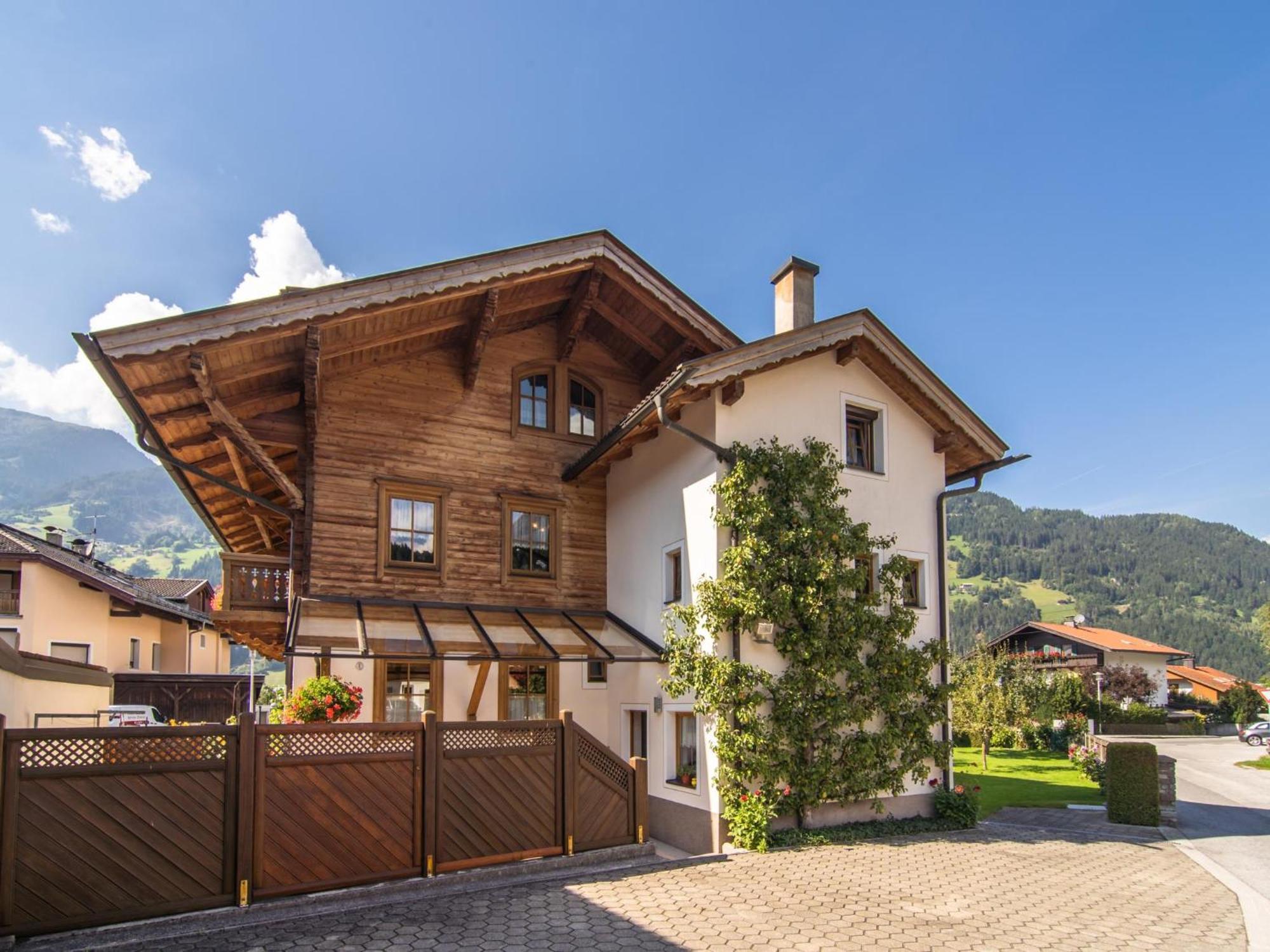 Appartamento Haus Stock Zell am Ziller Esterno foto